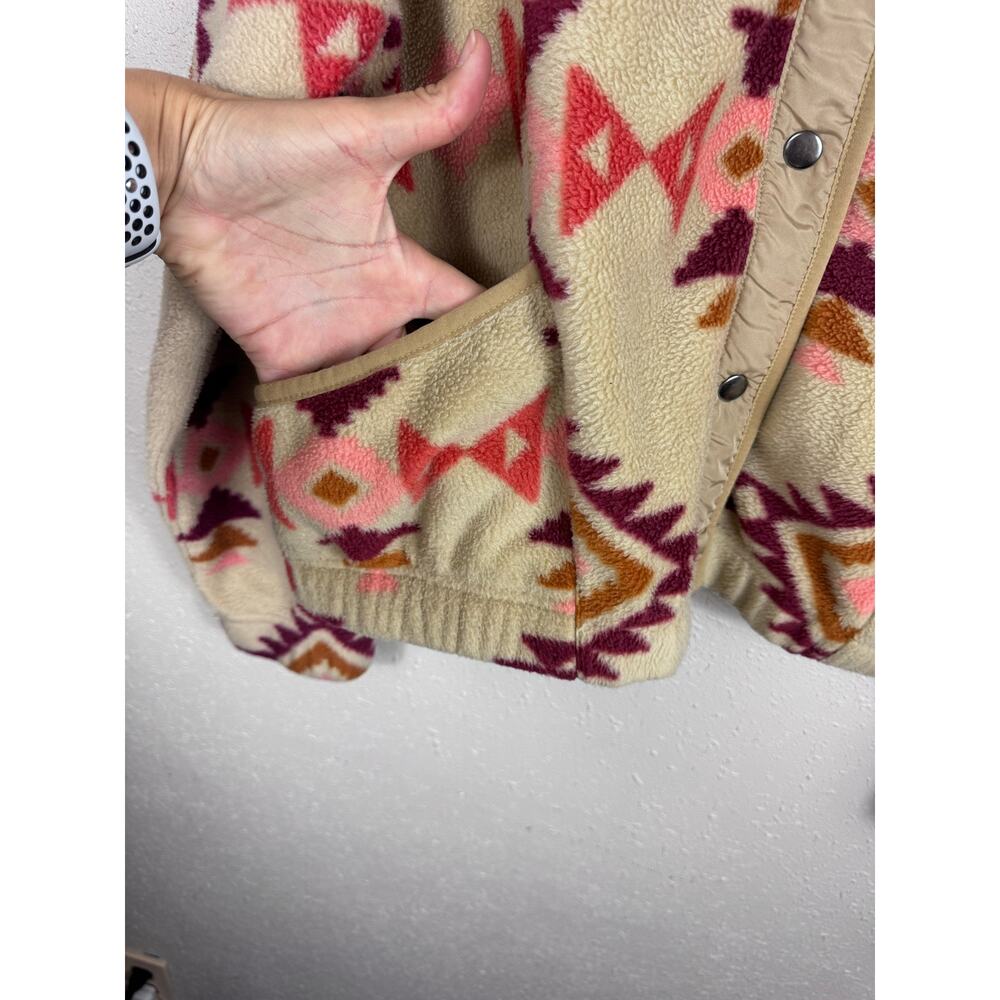 Weekend Everyday Aztec Tan Jacket Womens size Large - Picture 2 of 7